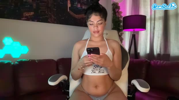 kanary 24-05-2023 fingers CamSoda