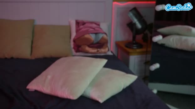 melaniesi 24-05-2023 bigcock CamSoda