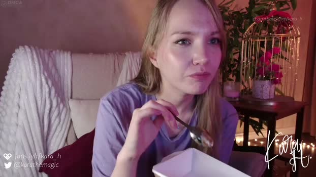 kara_h 25-05-2023 suckcock 