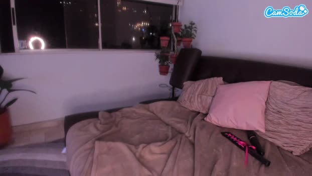 lyzzie 31-05-2023 wank CamSoda