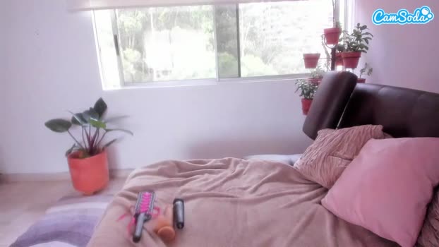 lyzzie 31-05-2023 beautiful CamSoda
