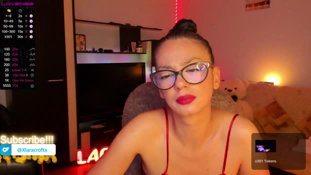 xlaracroftx 05-06-2023 Topless 