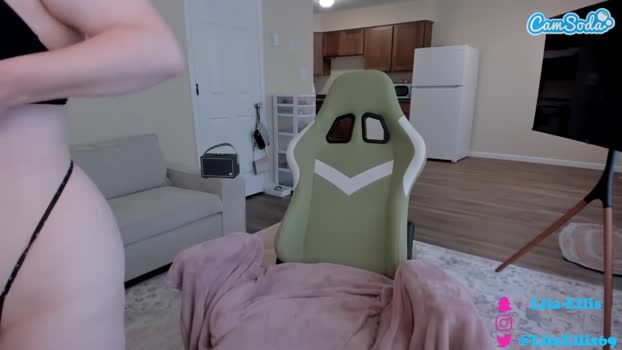 lila-ellis 06-06-2023 moan CamSoda