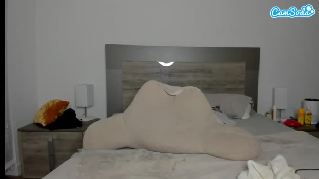 bbygirlzoe 10-06-2023 fingering CamSoda