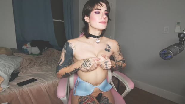 aynmarie 16-06-2023 lickpussy 