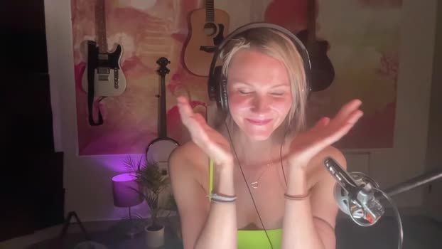 kaileeshy 16-06-2023 blowjob 