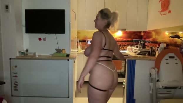 kiradivine 17-06-2023 spank 