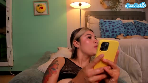 valeryguti1 22-06-2023 sex CamSoda