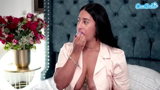 sophia-lopeez 02-07-2023 lick CamSoda