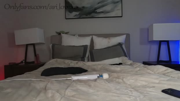 ari_lovexo 04-07-2023 bigass 