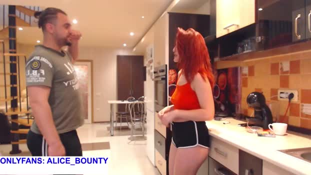 aly_alyce 06-07-2023 ass 