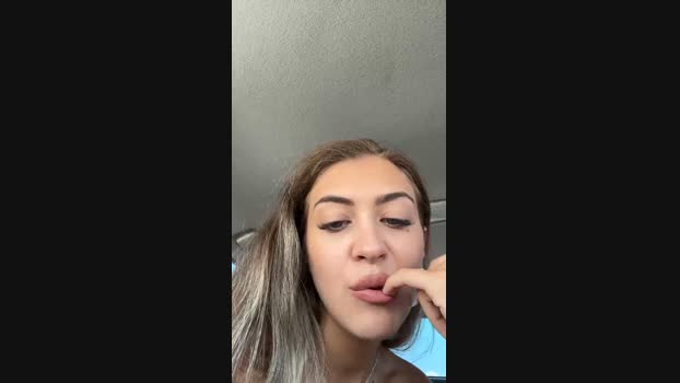 Rita_Rhea 16-07-2023 lick 