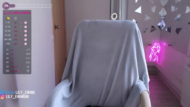 lily_ewing 25-07-2023 blowjob 