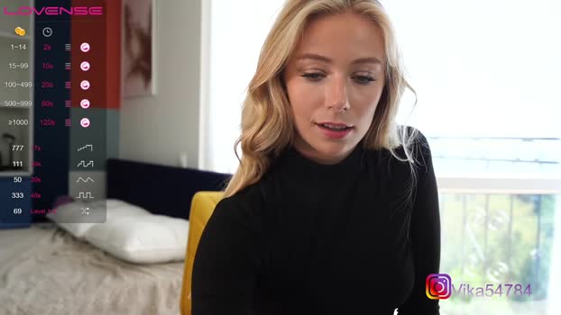vika54784 25-07-2023 kissing 