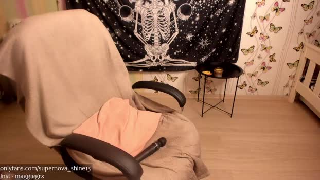 danikanappi 27-07-2023 sucktits 