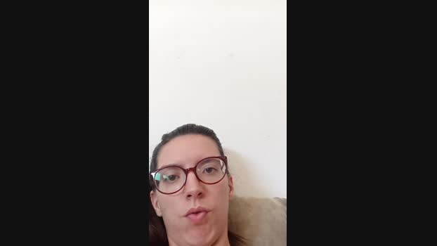 Bruninha_hot2 05-08-2023 legs 