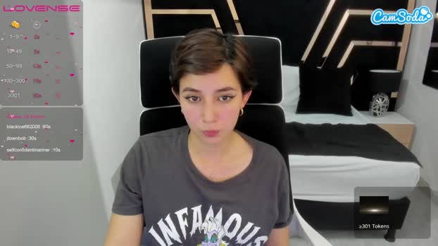 chloepetite 06-08-2023 orgasm CamSoda