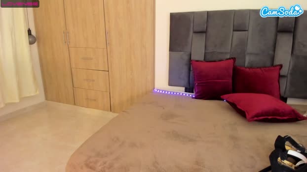 rhondavines 06-08-2023 sexy CamSoda