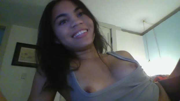 danielleryan 08-08-2023 sucktits 