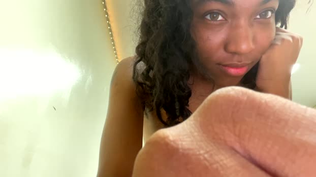 petitqueen 13-08-2023 Webcam 