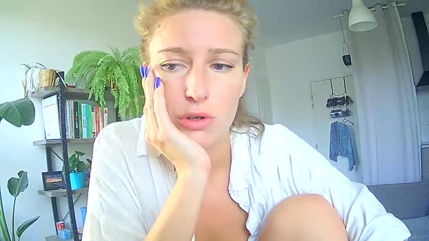 emma_wallace 15-08-2023 toy 