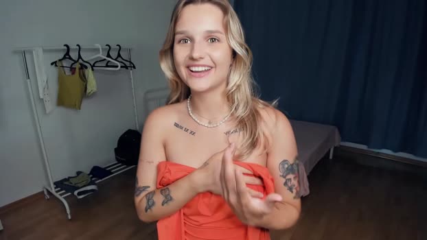 melissakissaa 16-08-2023 tits 