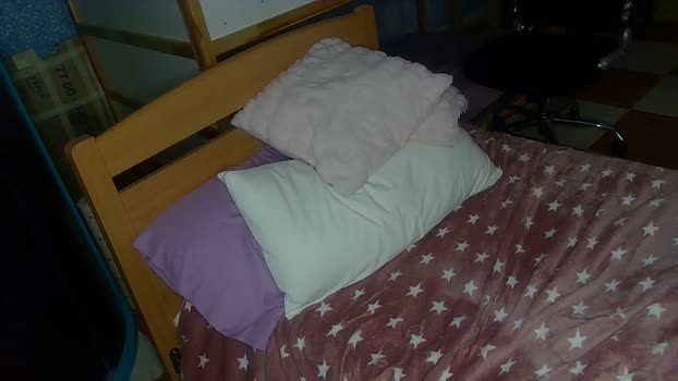 XxxAnneBlue 18-08-2023 sucktits 