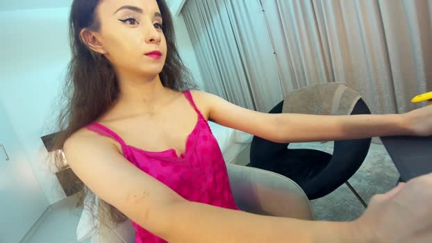 ehotlovea 17-08-2023 toy 