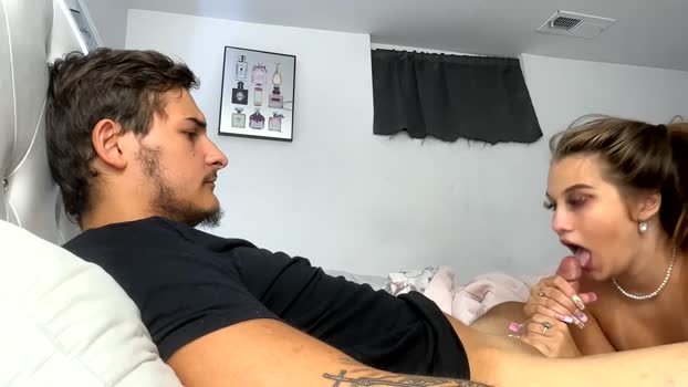 voxdah 18-08-2023 sucktits 
