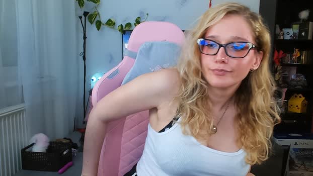LunaNicole 25-08-2023 hot 