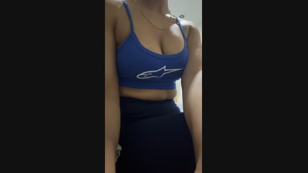 agustina43 05-09-2023 Topless 