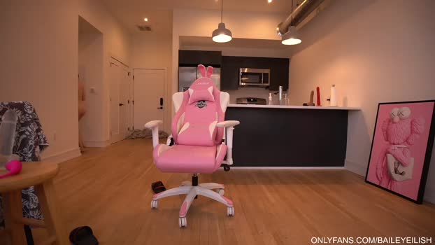 bailey_eilish 12-09-2023 sucktits 