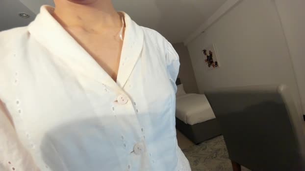 ehotlovea 13-09-2023 oral 