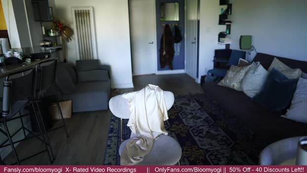 bloomyogi 15-09-2023 spank 