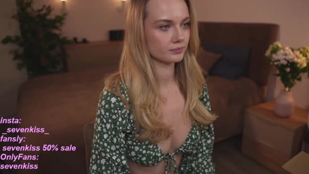 your_kat 17-09-2023 boobs 
