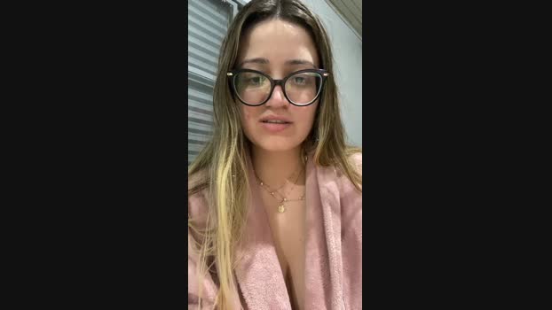 Angel29301 21-09-2023 bigcock 