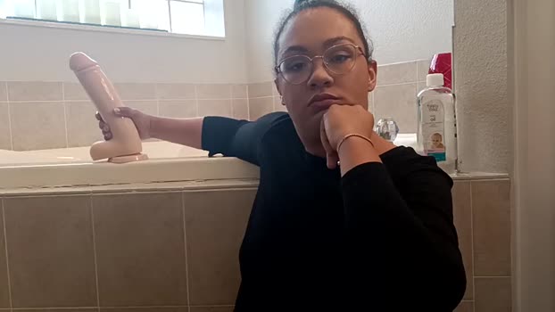 mistress_dom 26-09-2023 suck 