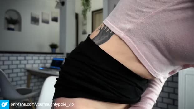 yournaughtypixie 06-10-2023 deepthroat 