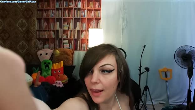 gamergirlroxy 10-10-2023 lush 