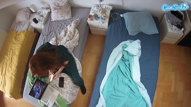 voyeurcam-julmodels-bed-5 15-10-2023 kinky CamSoda