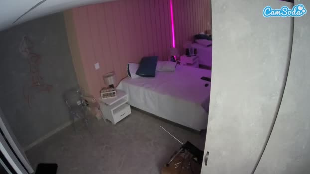 voyeurcam-casa-salsa-bedroom-1 15-10-2023 gag CamSoda