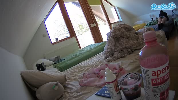 voyeurcam-julmodels-bed-2 16-10-2023 sexybody CamSoda