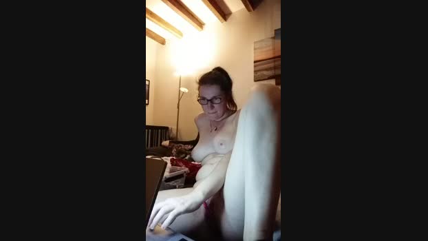 sexy2553 21-10-2023 bigass 