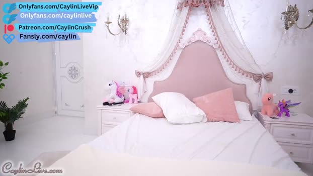caylin 22-10-2023 naked 