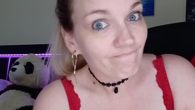 toxiclilly88 25-10-2023 Cam 