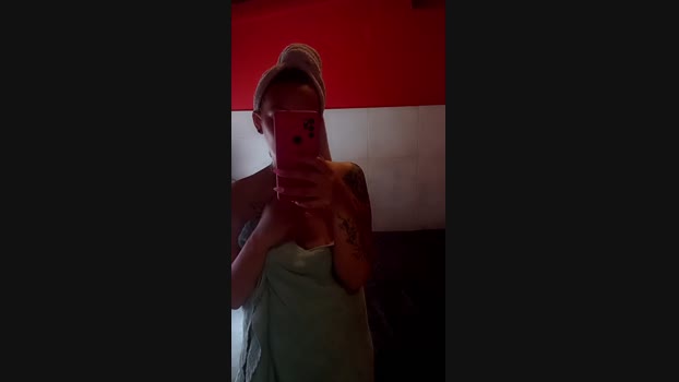 Tubebe4236 25-10-2023 spank 