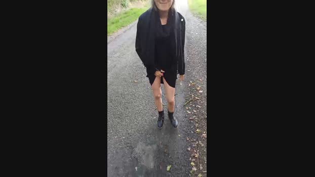 Timide_girl 29-10-2023 bigcock 