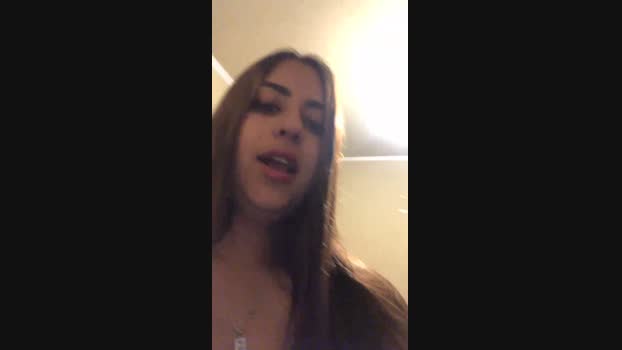 emma504 30-10-2023 Topless 