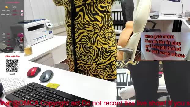 milf_viktoria 03-11-2023 yummy 