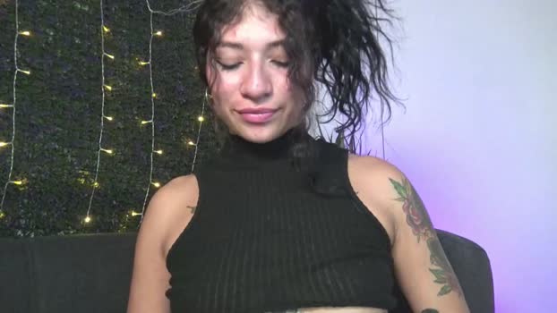 venussnow 17-11-2023 striptease 
